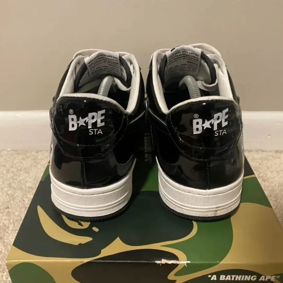 A Bathing Ape Black/White Patent Leather BapeSta Low - Picture 2 of 3